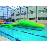 WATER INFLATABLE ATTRACTION for swimminig pools I-8