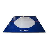 Portable shot put throwing platform with integrated toeboard